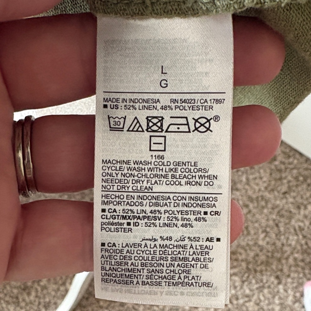 Old Navy Olive Short Sleeve Top - Picture 4 of 4